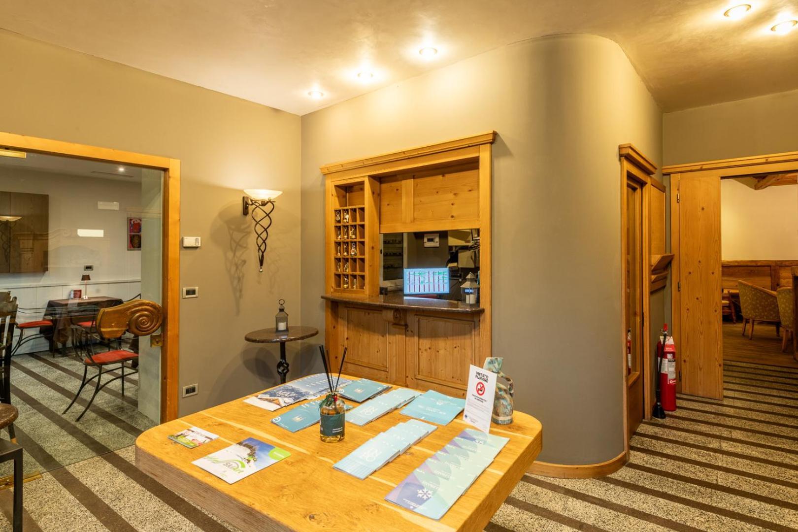 Hotel Diffuso Locanda Elisa 디마로 외부 사진